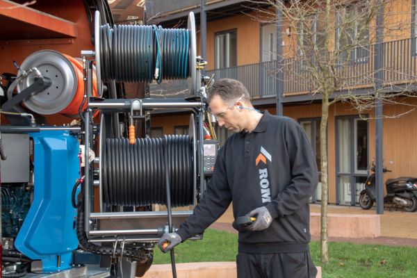 rom-tuyau-d-egout-haute-pression-2